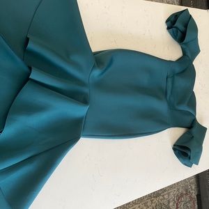 Brand new gorgeous asos off the shoulder mermaid midi dress size us 8